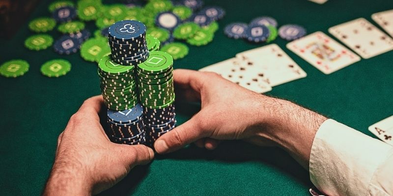 Bí quyết nâng cao hiệu quả bet size poker tại Go88