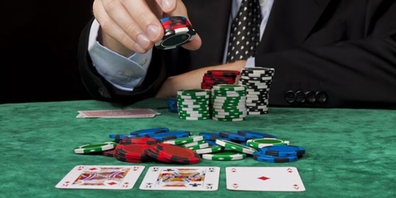 Các yếu tố ảnh hưởng đến việc lựa chọn bet size poker